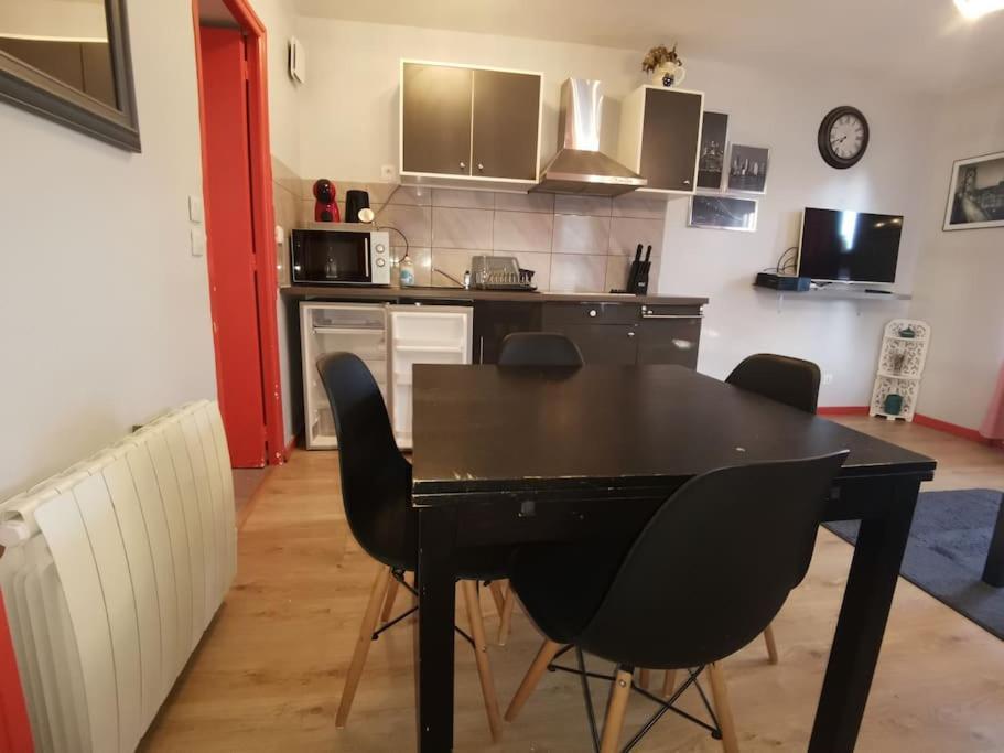 N1 F2 40M2 Avec Petit Jardin Appartement Hérouville-Saint-Clair Buitenkant foto