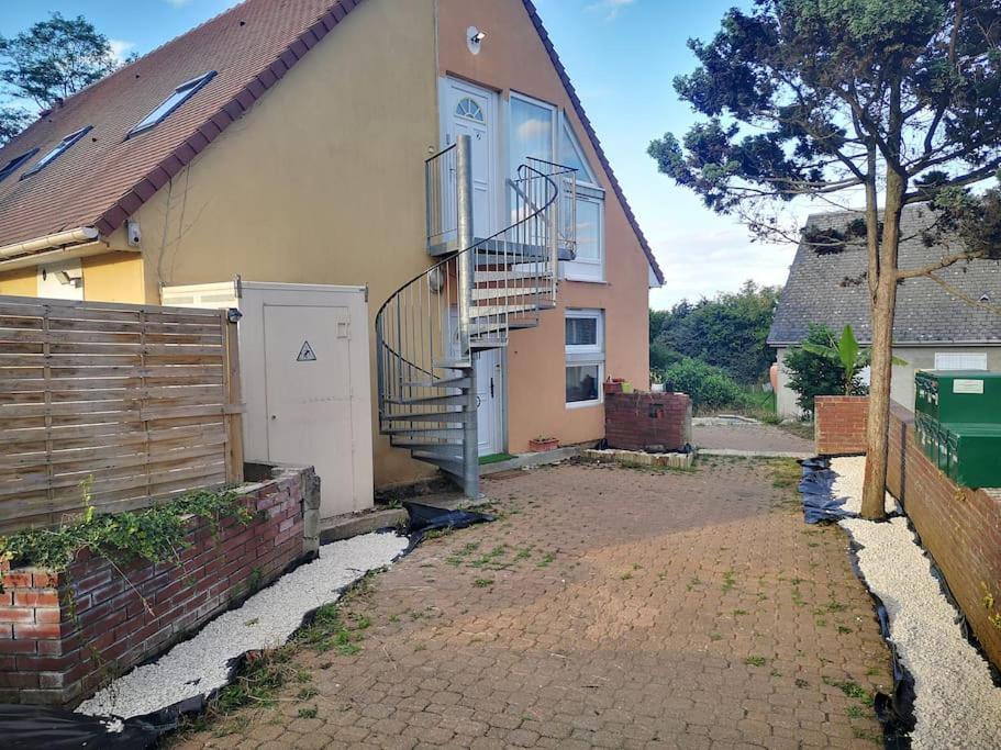 N1 F2 40M2 Avec Petit Jardin Appartement Hérouville-Saint-Clair Buitenkant foto